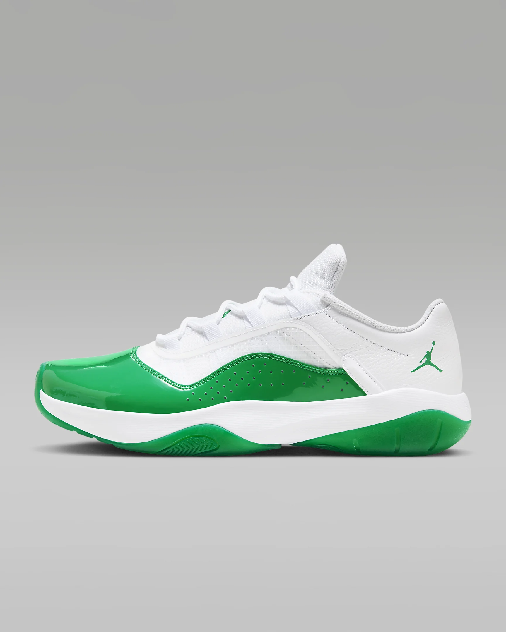 Женские кроссовки Nike Air Jordan 11 CMFT Low - фото №2